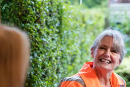 OMJ Image_Customer Care